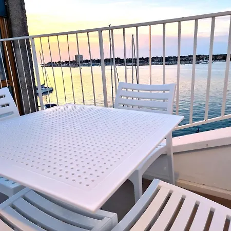 Daire Center Seafront Seaview Old Town 1 Umag
