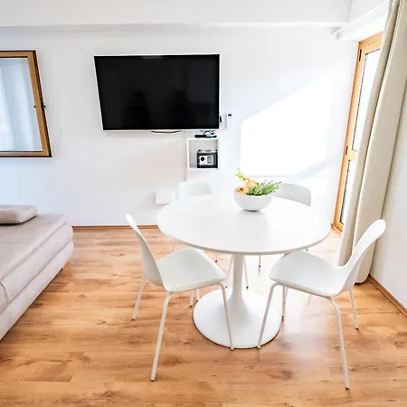 Apartment Center Seafront Seaview Old Town 1 *